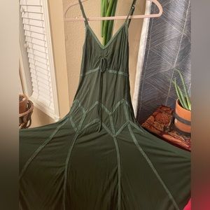 Beautiful forest green dress small. Karma circle. Adjustable straps.